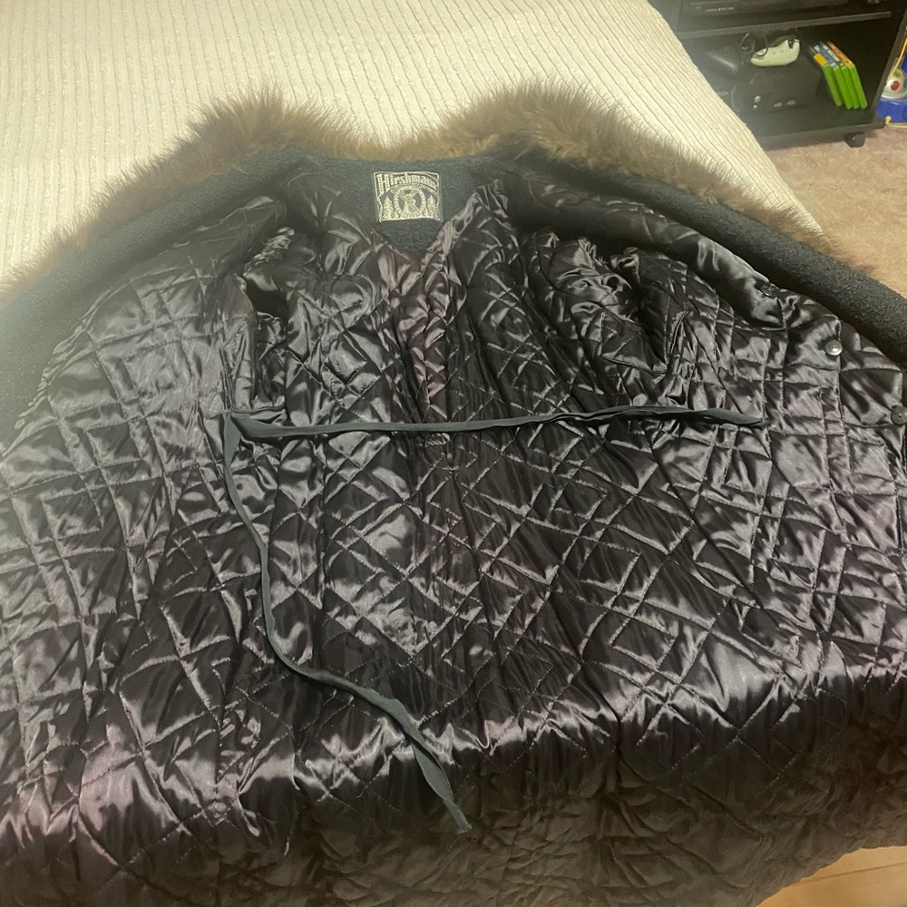 Hirshmaur  1890 Vintage cashmere lady’s Jacket with real fur collar $2000